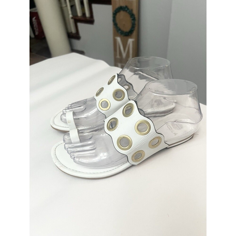 Isola White Leather Toe Ring Flat Slide Sandals Slip On Women’s Size 6.5 37